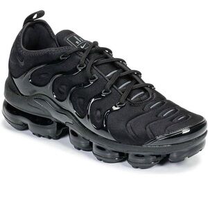 Nike VaporMax plus for men's comfortable sneaker athletic
